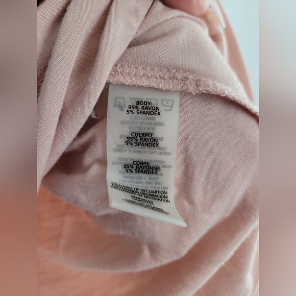 Calvin Klein Tri Colored Top with Zipper Sleeves - Picture 5 of 5